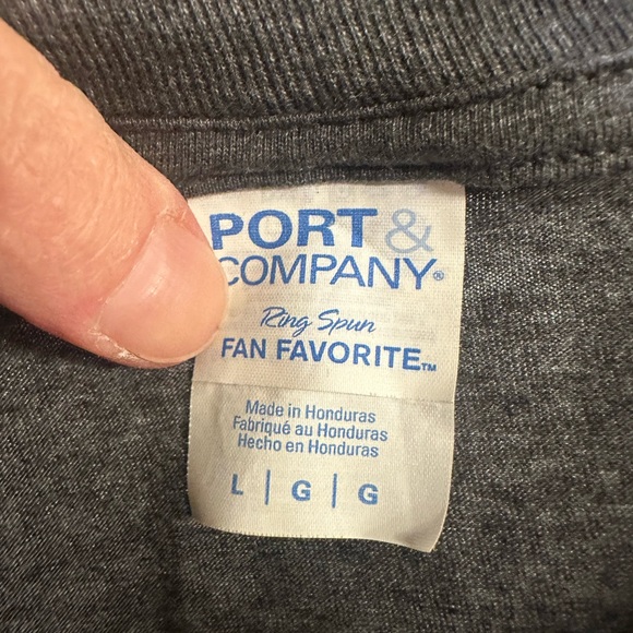 T-shirt - Picture 2 of 2